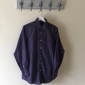 Men’s Croft & Barrow button down, size 32/33